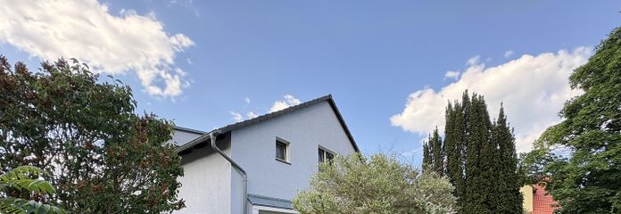 Hausansicht vom Garten aus