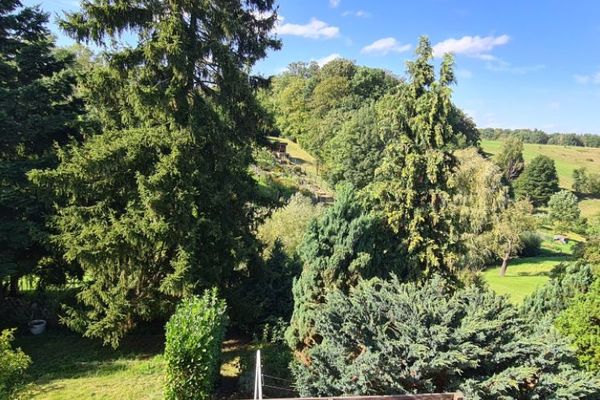 Casa unifamiliare in una posizione idilliaca nel paese vicino a Hermsdorf/Stadtroda