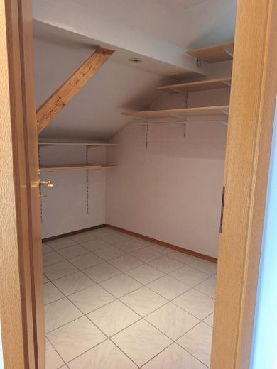 Casa residenziale con capannoni di stoccaggio senza commissioni – Foto 29