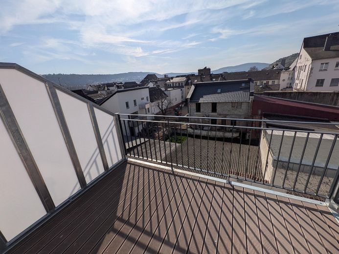 Asansör, mutfak ve balkonlu, Rüdesheim'ın en iyi konumunda 4 odalı KfW70EE penthouse-maisonette – Balkon