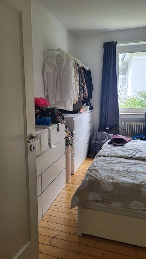 helle 4-Zimmer-Wohnung Nähe Ostpark – Schlafzimmer