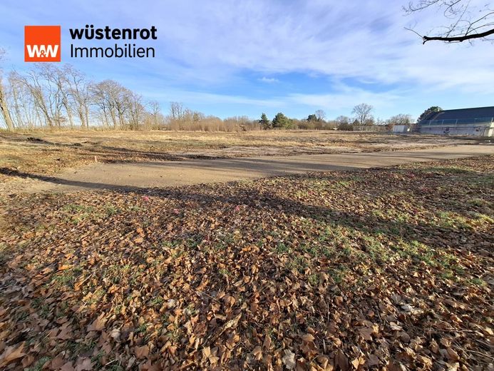 Sichern sie sich eins der letzten Baugrundstücke mit Panoramablick in Zossen. Voll erschlossen !!! – Stichstraße