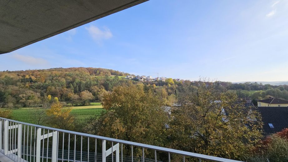 3,5 غرف - الطابق الثاني - مطبخ مركب – Aussicht