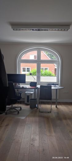 Großes Stadthaus in Niebüll – Büro