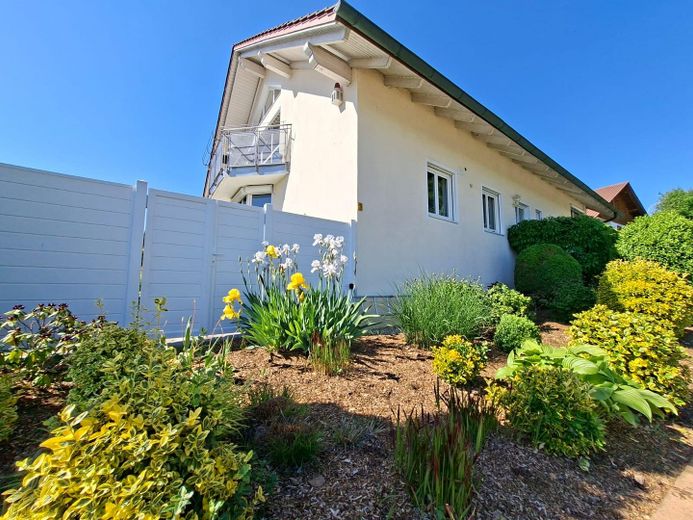 Traumhafter Panoramablick | 276 m² | PV & Speicher | bezugsbereit | provisionsfrei – Photo 7