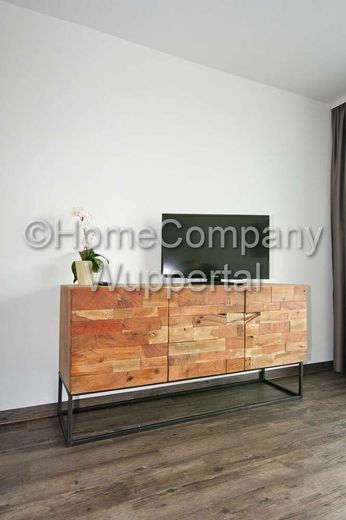 Business- Apartment im Industrial-Style mit Süd-Balkon, DSL-Wifi und Reinigungsservice – c25d3a0a236cfc522ee353d6e70a29dbfe4d1a35.jpg