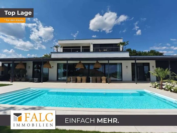 Exklusive Villa über dem Balaton mit traumhaftem Seeblick – Foto 1