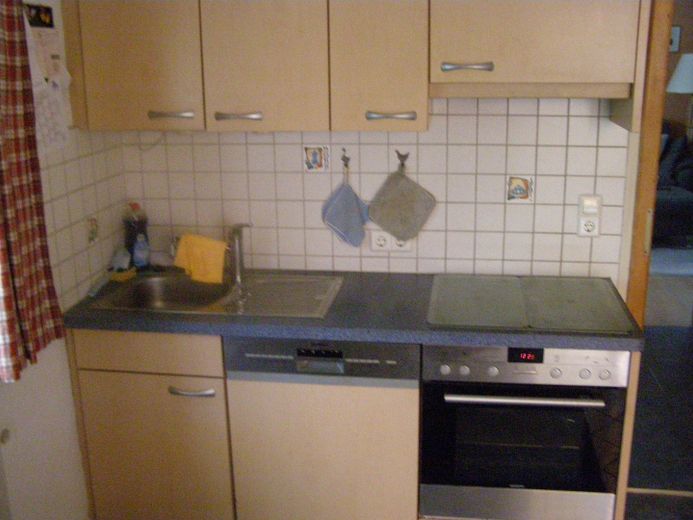 1–2-family house for sale in KN Petershausen – Küche EG (3)