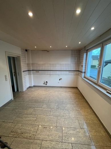 Exclusivo piso de 2 habitaciones para amantes del jardín – Foto 16