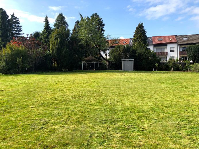 Solar parcela edificable de aprox. 505 m² en Ilvesheim – lista para construir y sin comisión, opcionalmente 1.011 m² – Foto 1