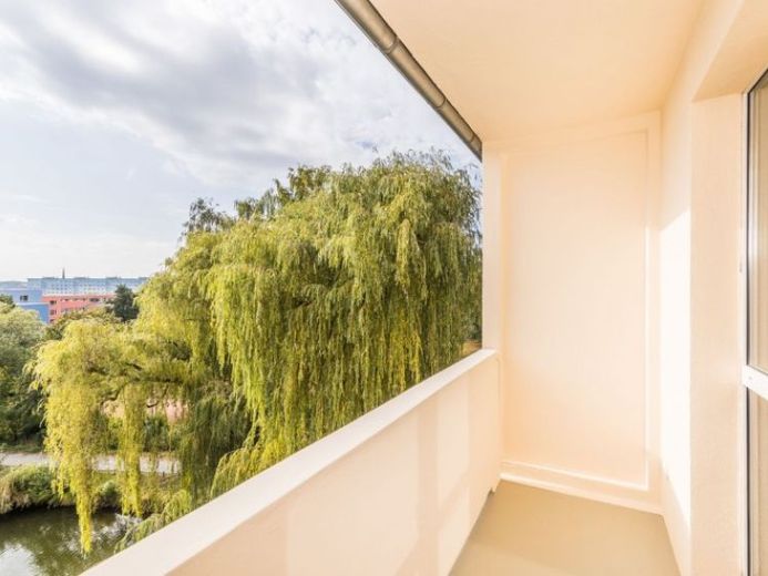 Direkt am Wasser / Modernes Bad / Balkon – Foto 1