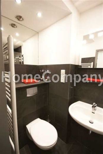 Hochwertig und modern möbliertes Apartment in attraktiver Lage, KFZ-Stellplatz möglich, 5 Minuten Fahrzeit zur Ruhr-Universität – 847a61776b8ea802c041843b47f8994a46b4f069.jpg