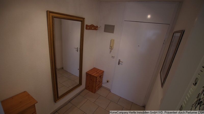 Großzügig  &  möbliert mit Balkon für 3-12 Monate in Zähringen – a798de2fab19f244ae5353bea82da372167febba.jpg