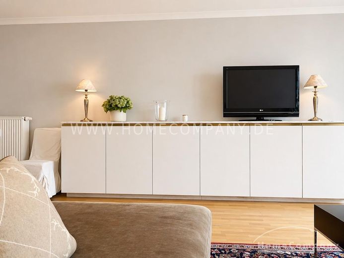 ***Stilvoll wohnen in Bogenhausen – hochwertig möblierte 3-Zimmer-Wohnung in Toplage – 3af030c8af5c5022453cf214f907fb1fd820268a.jpg