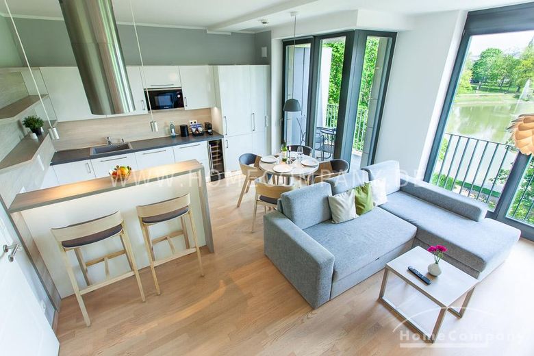 274762 HomeCompany Dresden Möbliert/Furnished Exklusives 2-Zimmer Apartment in Dresden-Altstadt Nähe Frauenkirche max. 4 Personen! – 151196c5139a88badf208e320688355249807643.jpg