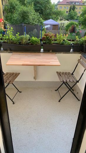 Mieszkanie 2-pokojowe z ogrodem i balkonem, wolne do zamieszkania i bez prowizji – Balkon