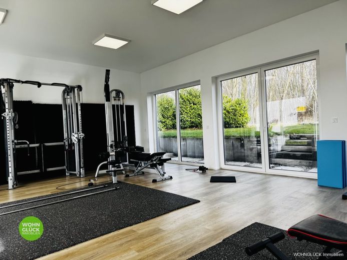 Sonnige Aussichten - Urbane Gewerbefläche im schönen Mühltal – Gym