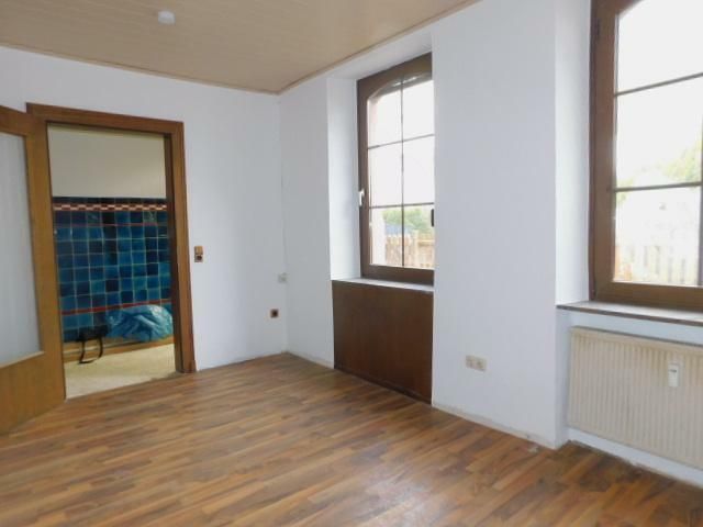 Fell a.d. Mosel - seniorengerechte EG Wohnung - 2 Zi-Kü-Bad und Terrasse – DB6 Wohnzimmer