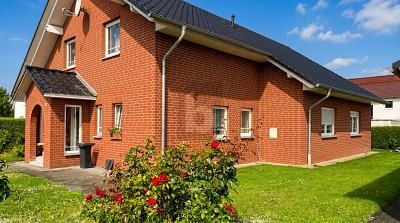 BUNGALOW SPAZIOSO CON POSSIBILITÀ DI AMPLIAMENTO – 1779184983_72fa173.jpg
