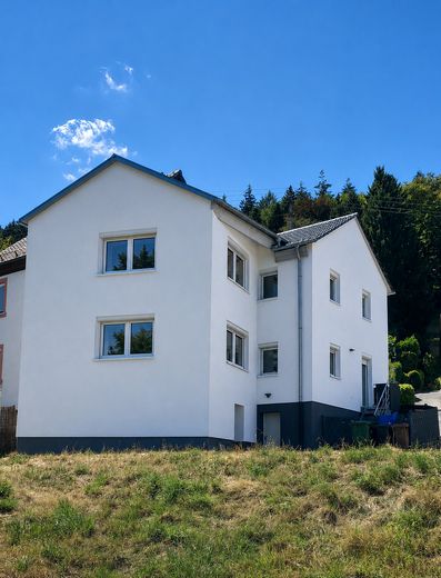 Kernsaniertes Einfamilienhaus mit Ausblick in ruhiger Lage – Foto 2