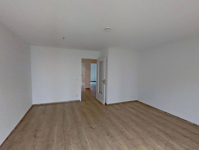 Teraslı rahat 2 odalı daire – Ansicht II: Wohnzimmer