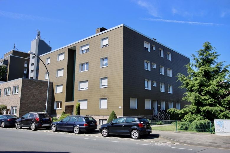 Das Haus Front/Seitenansicht