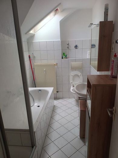 Gemütliche 75 m²-Wohnung  mit herrlichem Talblick in ruhiger Lage von Sprockhövel – Foto 2