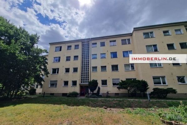 IMMOBERLIN.DE - Geschmackvoll modernisierte Wohnung mit ruhiger Südwestloggia