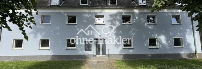 Renovierte 3,5 Zimmer EG Wohnung mit Garten