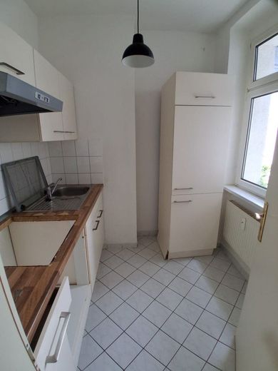 Preiswerte 3-R-Whg. in Magdeburg - Stadtfeld ca.Ost 61m2 im 3.OG            
 zu vermieten. – Küche