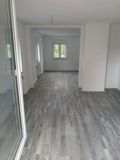 Blick von Terrasse in WohnZi