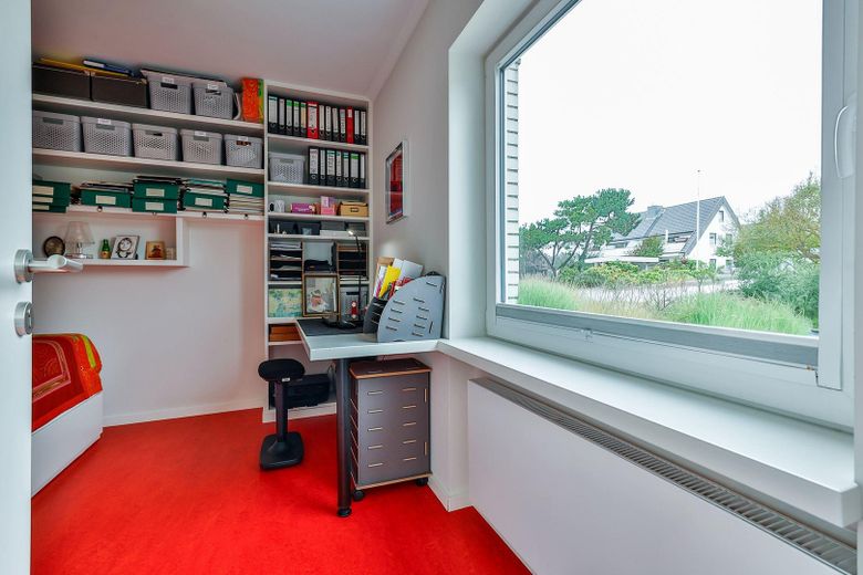 NEUE FOTOS, NEUER PREIS!!! TRAUM(FERIEN)WOHNUNG VON PRIVAT ZU KAUFEN! – Blick zur Strandstraße
