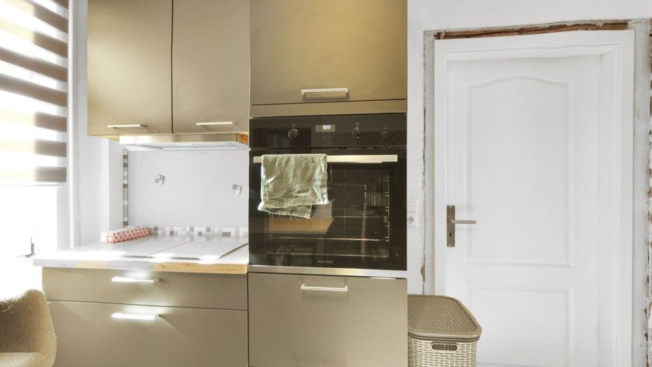 Preissenkung! *** Charmantes Einfamilienhaus mit Ausbaupotenzial in Gräfinau – Küche_2