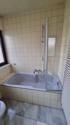 Badezimmer im OG