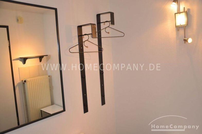 Appartamento di 3 locali, arredato. 1° piano, balcone esposto a sud. – 59665e8873eaa7ac12f89516797688e83d7cfb11.jpg