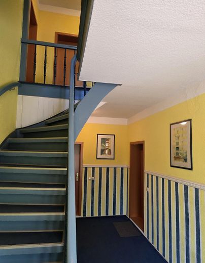 Sonnige Wohnung Kühlungsborn – Treppenhaus