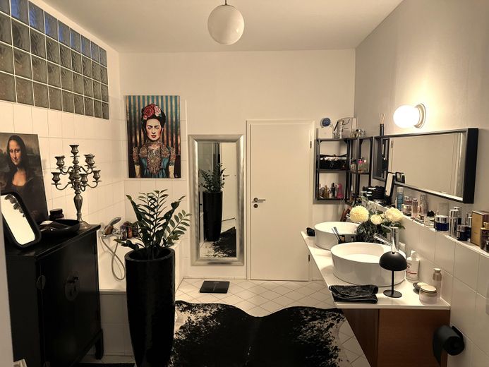 Özel atmosfere sahip loft daire, 4O+M,BD,Balkon – Badezimmer