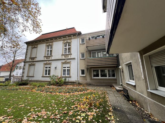 3-Zi-Whg. in Bochum-Linden-City m. Balkon – Ansicht v.d. Seite m. Balkon 
