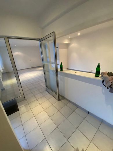 Lager-/Produktionsfläche mit Büro in Wuppertal-Vohwinkel – Eingangsbereich Büro