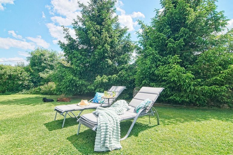 Prestigious A+ country house with in-law apartment on park-like grounds – Garten
