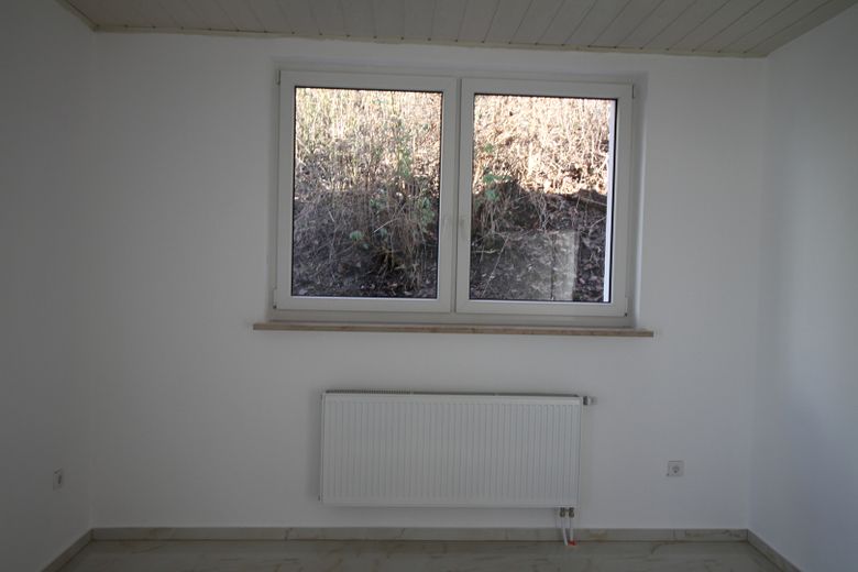 Traumhaft sonniges, frisch renoviertes Einfamilienhaus mit eigenem Garten – Foto 10