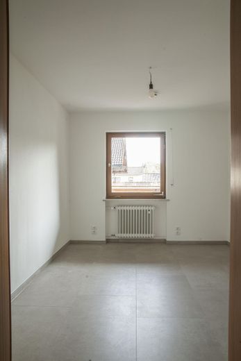 Erstbezug nach Sanierung: Helle 97 m² Wohnung mit Südbalkon, Garten, Kellerraum und Garage – फोटो 19