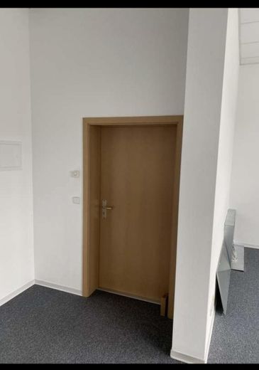 Gewerbeeinheit 3 Räume, Küche,Gäste-Wc,  109 qm + Stellplätze – Foto 1