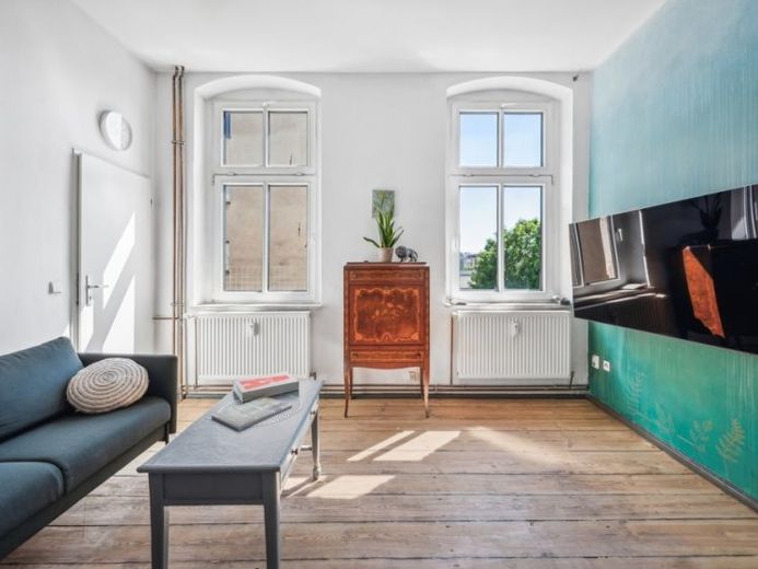 Bezugsfreie 2-Zimmer Altbauwohnung an der Grenze zu Prenzlauer Berg - Weißensee – Foto 1