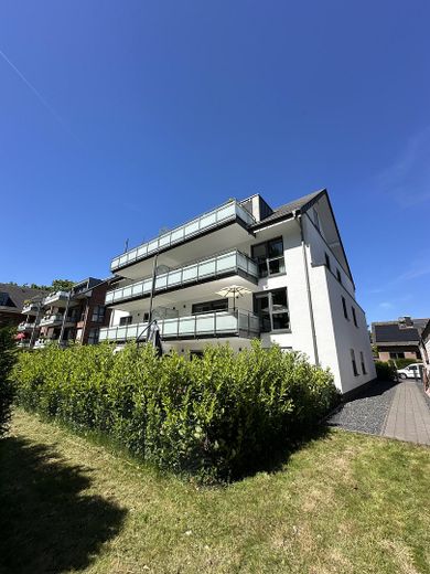 Appartamento di 3 locali disponibile subito con grande terrazza a sud e giardino – Südseite