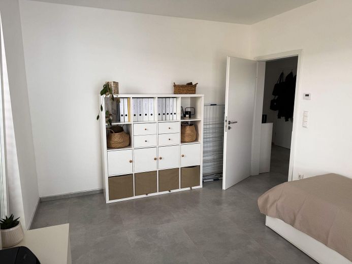 Architektur, die begeistert | 3-Zimmer-Wohnung mit Balkon | Baujahr 2024 | ab sofort – Foto 11