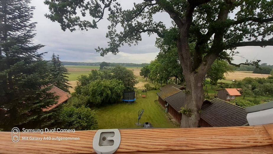Gemütliche Einraumwohnung auf dem Land in 19258 Nieklitz – Blick auf den Hof 