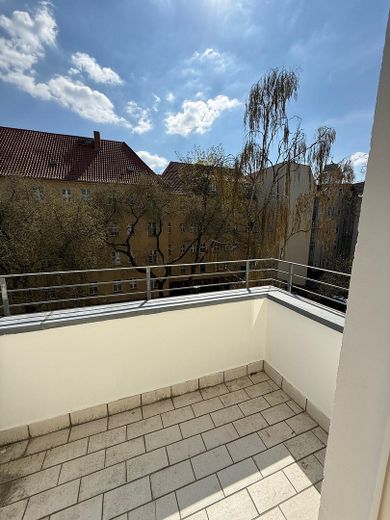 Sonnige Maisonette im Komponistenviertel – 2 Balkone, Südausrichtung & ruhige Lage im Grünen – Blick vom Balkon 3. OG