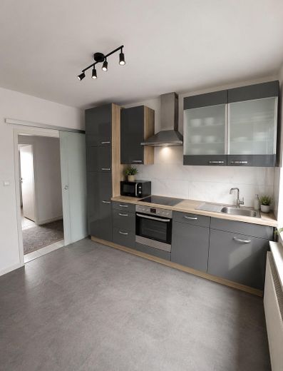Charmante 2-Zimmer-Wohnung mit Balkon, Tageslichtbad, Einbauküche und Garage in Wuppertal-Barmen – Foto 7