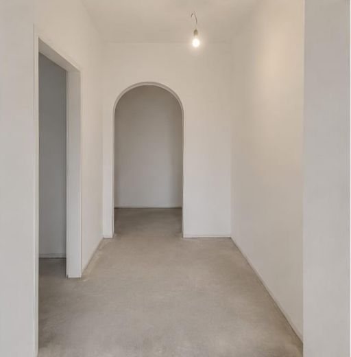 3ZKB en planta baja, recién renovado, cerca del centro de la ciudad – Foto 6